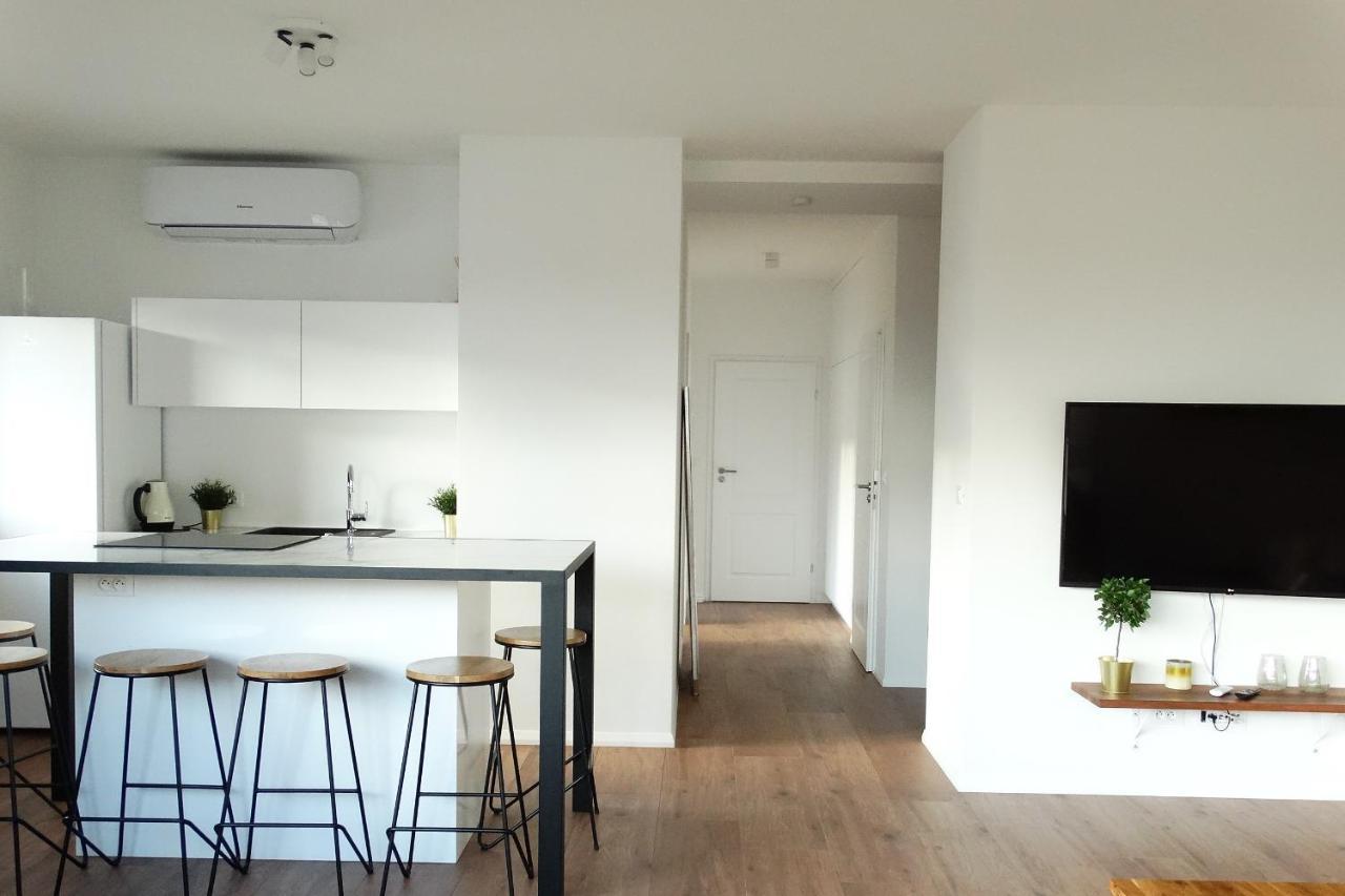Central Port Warsaw Apartment المظهر الخارجي الصورة